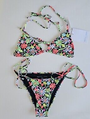 Betty Jade floral three-piece string bikini set